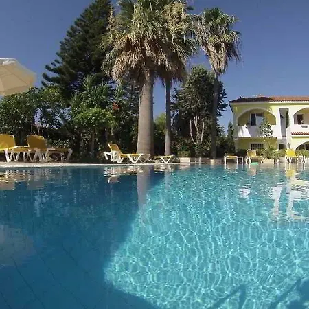 Lemon Garden Hotel 3*